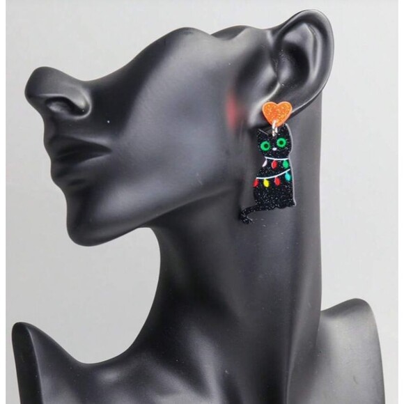 Red Heart Glitter Black CAT with Christmas Lights Wrapped Around - Picture 3 of 5